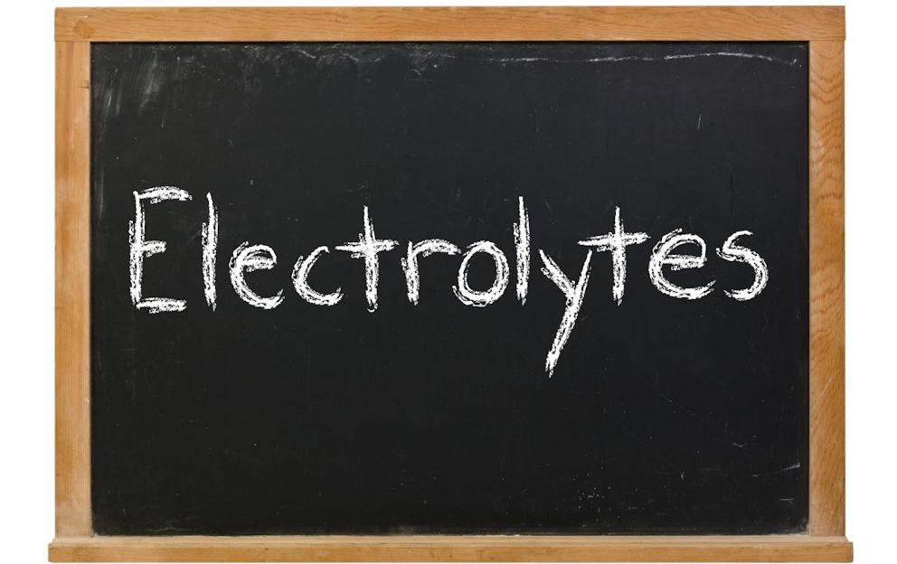 Keto Electrolytes: How to Stay Hydrated on a Keto Diet