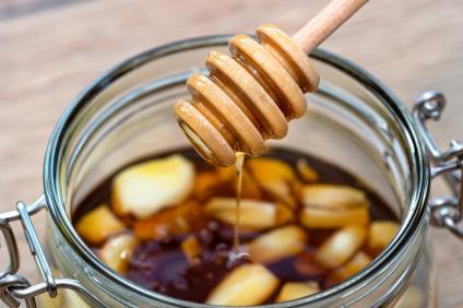 Honey and Garlic Benefits for Immune Function