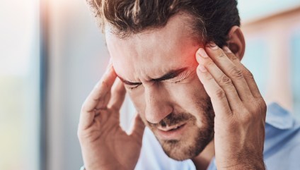 What Are Vascular Migraines? Causes and Symptoms
