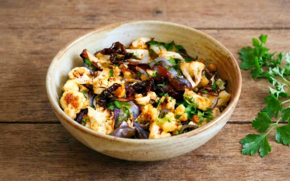 Keto Tahini Cauliflower Salad