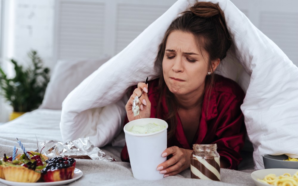 What Is Emotional Eating and How to Gain Control