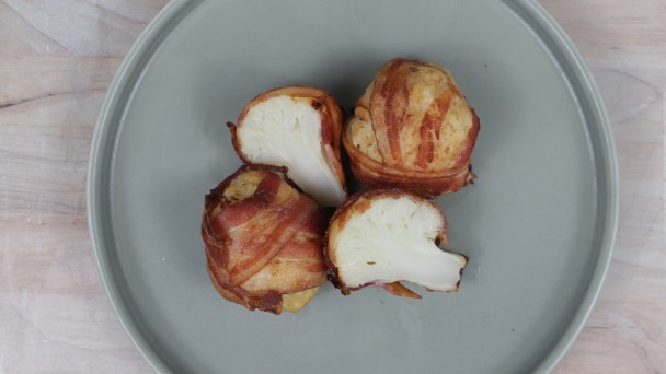 Keto Bacon-Wrapped Cauliflower