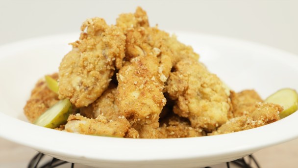 Keto Crispy Pickle-Brined Chicken Thighs