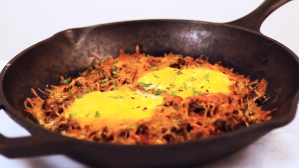 Keto Egg and Beef Breakfast Skillet