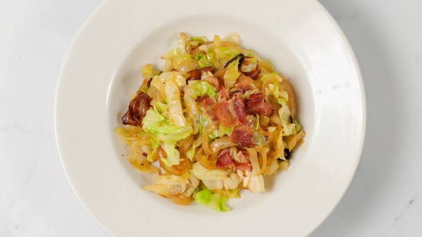 Keto Fried Cabbage with Bacon