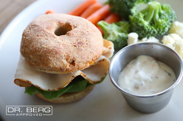 Turkey Sandwich with Psyllium Husk Bagel