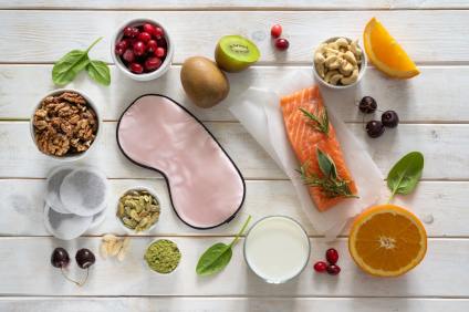6 Foods That Help You Sleep
