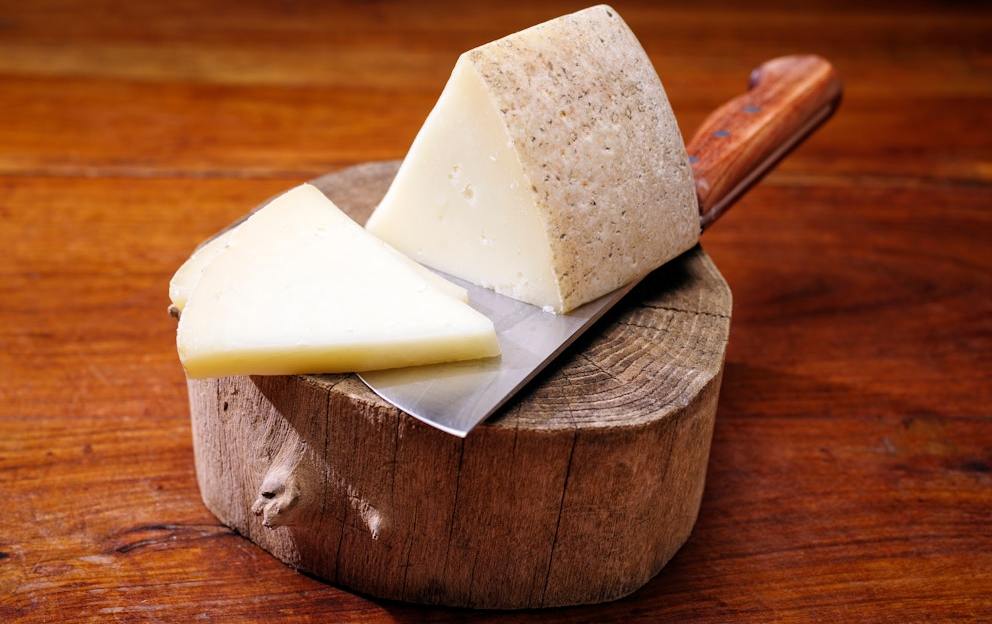 10 Incredible Sheep Milk Cheese Benefits